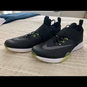 Nike women’s air zoom strong sneakers